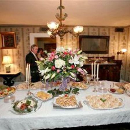 The Elms Bed And Breakfast Natchez Restaurante foto